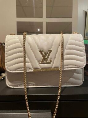 Louis Vuitton Cream Quilted Shoulder Bag with Gold Chain